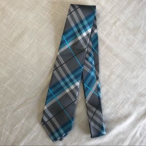 Geoffrey Beene silk blue/grey & white plaid tie